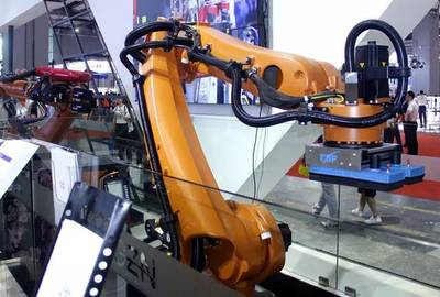 搬運(yùn)碼垛機(jī)器人市場(chǎng)迅速擴(kuò)大: 自動(dòng)化技術(shù)助力人力解放與模具行業(yè)升級(jí)